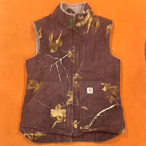Carhartt Jackets & Blazers - Carhartt Woodland Camo Vest
